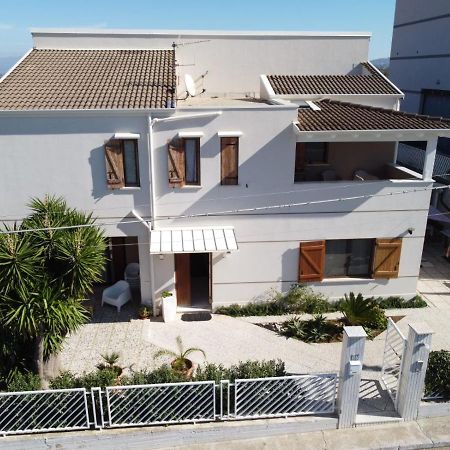 אלקאמו Villa Girasole מראה חיצוני תמונה